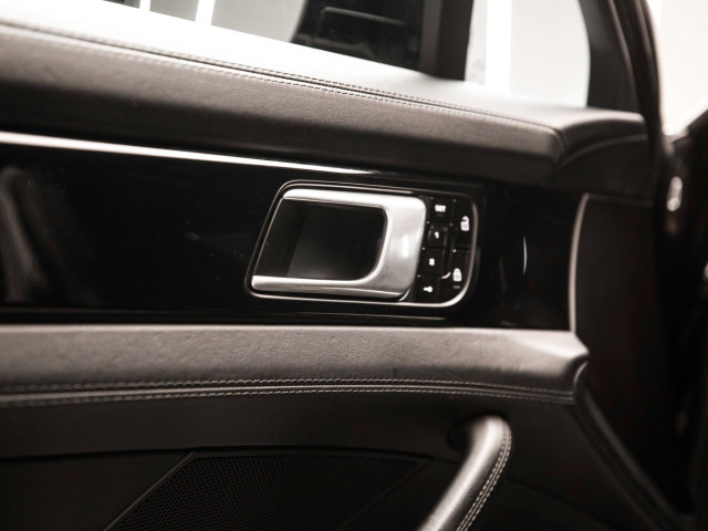 PORSCHE Panamera 4 EHybrid Sport Turismo