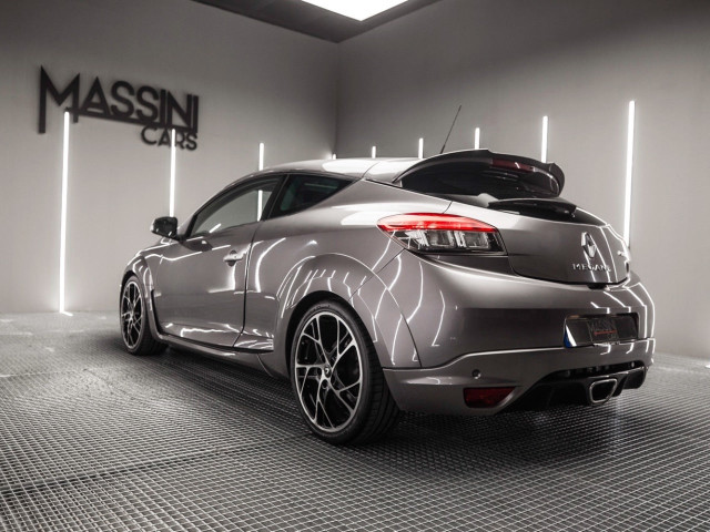 RENAULT Megane Sport 2.0 250cv E5