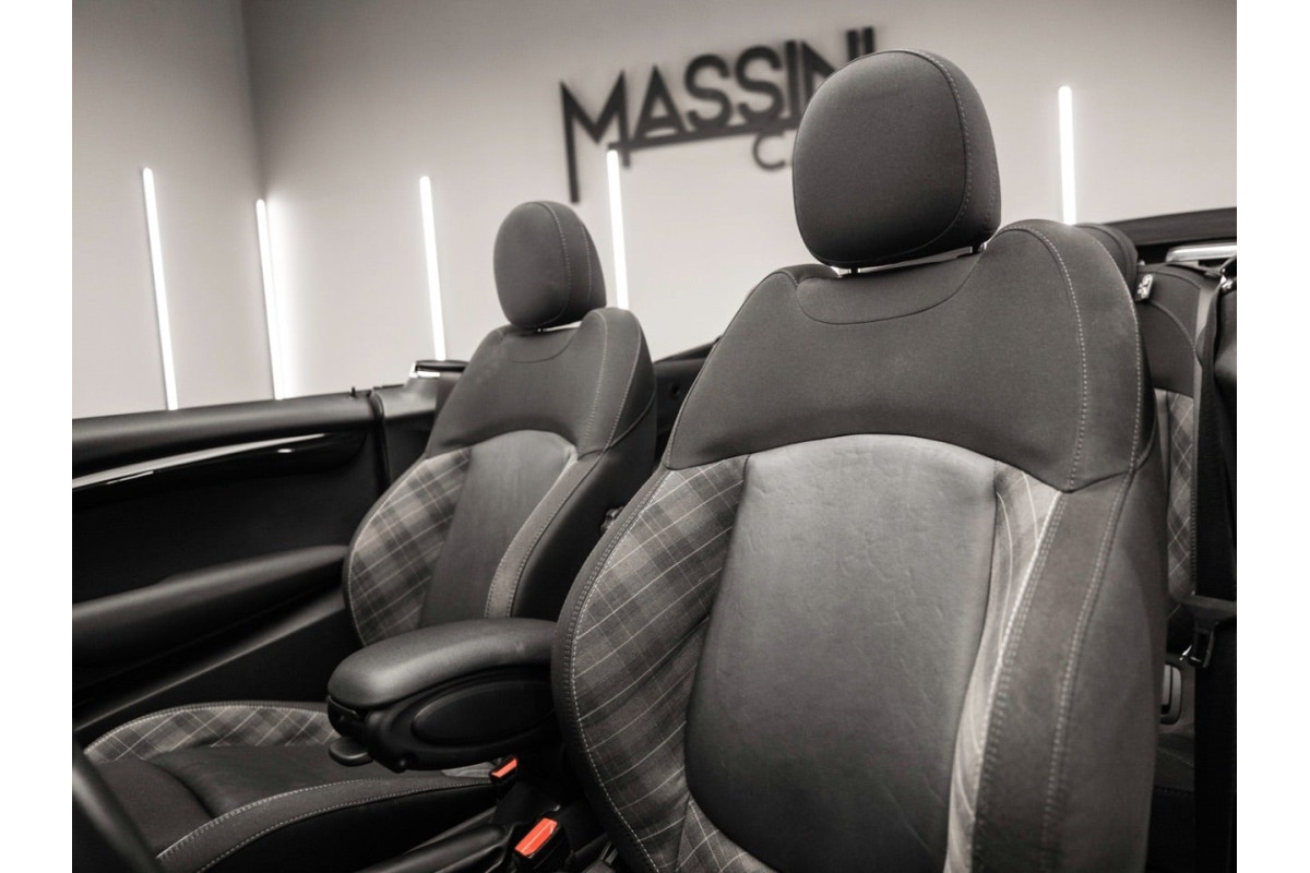 MINI Cooper S Cabrio 2