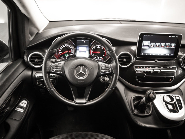 MERCEDES Clase V 220 d Avantgarde Largo