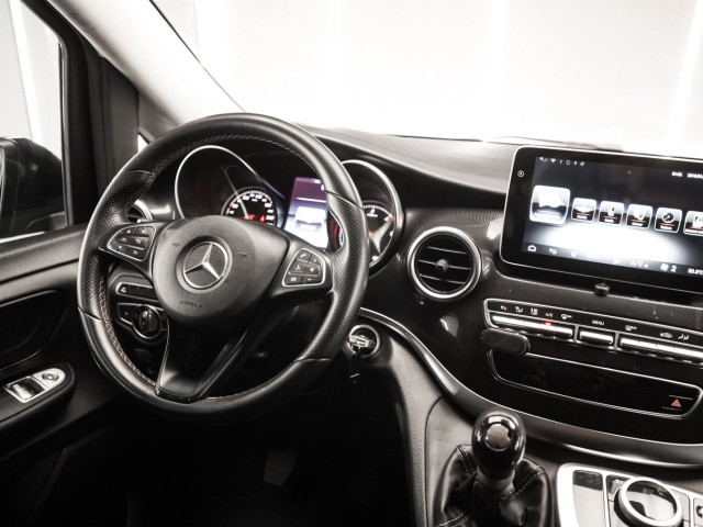 MERCEDES Clase V 220 d Avantgarde Largo