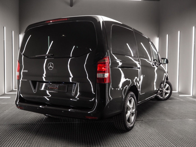 MERCEDES Clase V 220 d Avantgarde Largo