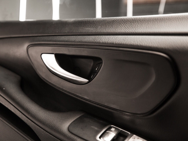 MERCEDES Clase V 220 d Avantgarde Largo