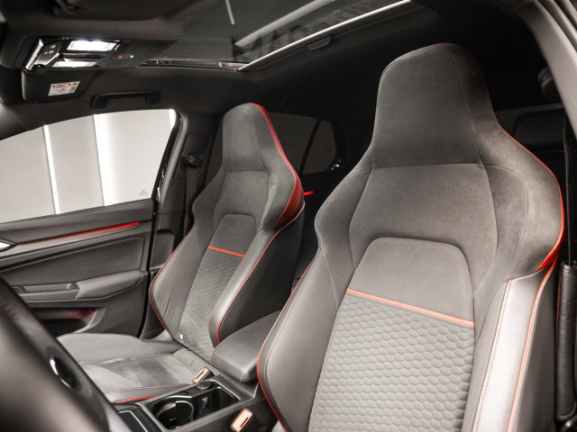 VOLKSWAGEN Golf GTI Clubsport 2.0 TSI 221kW 300CV DSG