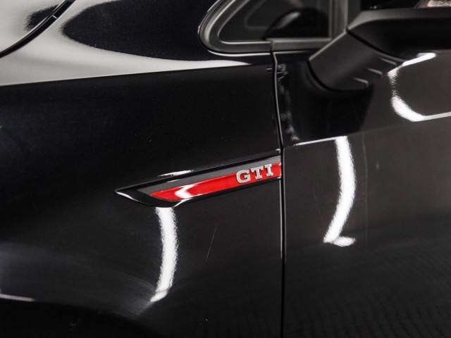 VOLKSWAGEN Golf GTI Clubsport 2.0 TSI 221kW 300CV DSG