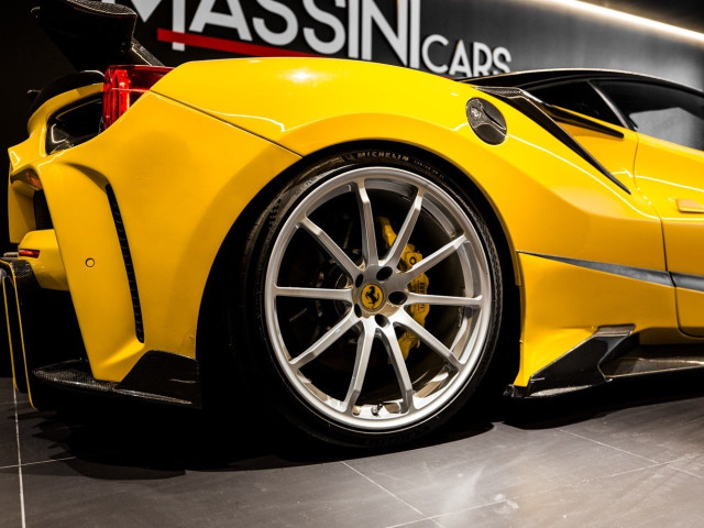 FERRARI 488 GTB