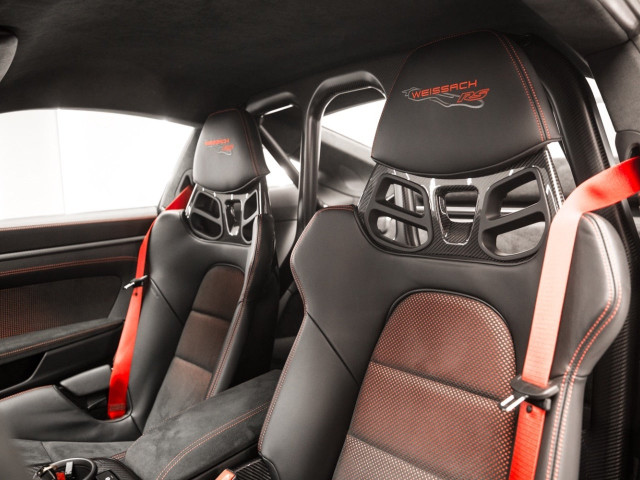 PORSCHE 911 GT3 RS