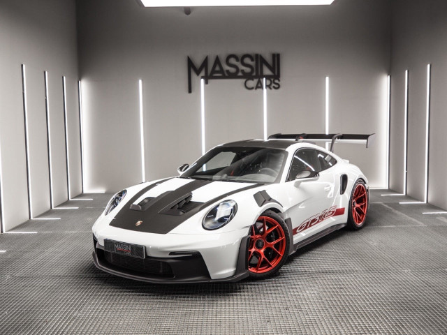PORSCHE 911 GT3 RS