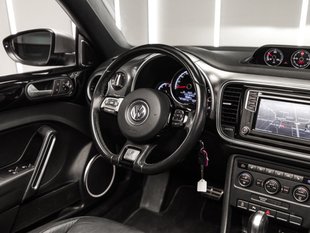 VOLKSWAGEN Beetle Cabrio Design 2.0 TDI 150CV DSG BMT