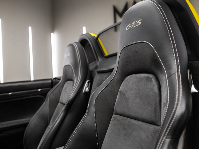 PORSCHE 718 Boxster GTS