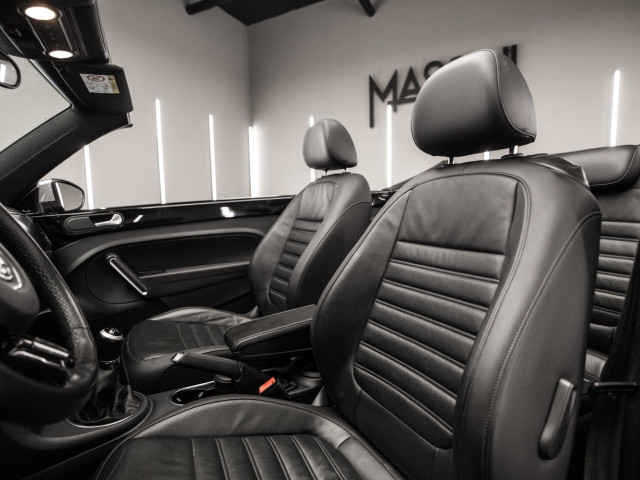 VOLKSWAGEN Beetle Cabrio Karmann 2.0 TDI 150CV BMT