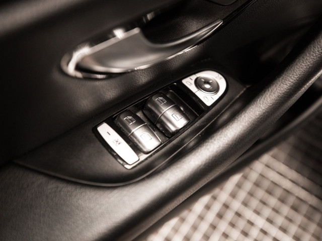 MERCEDES Clase E 200