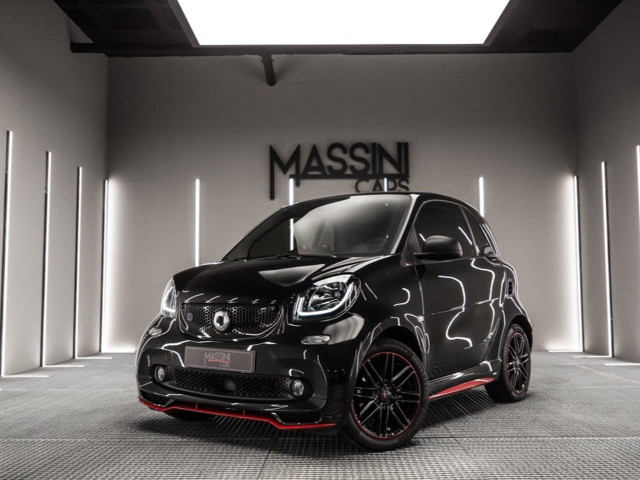 SMART fortwo EQ Ushuaia Limited Edition negro