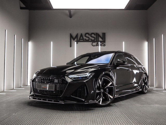 AUDI A6 RS 6 Avant TFSI quattro
