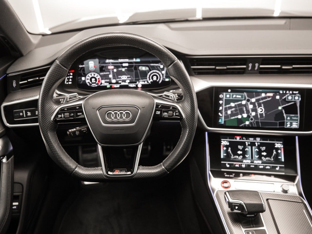 AUDI A6 RS 6 Avant TFSI quattro