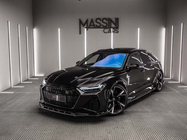 AUDI A6 RS 6 Avant TFSI quattro