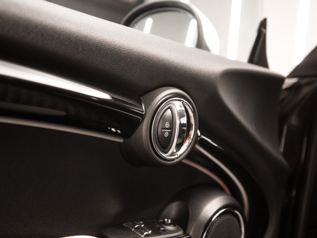MINI Cooper D