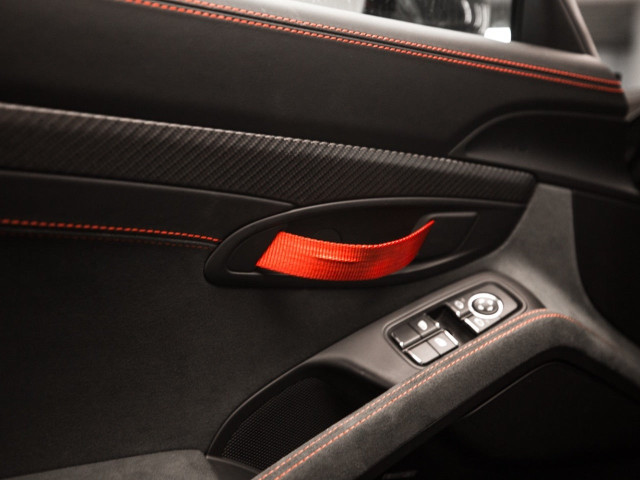 PORSCHE 718 Boxster Spyder RS
