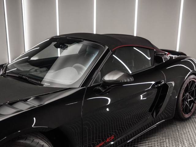 PORSCHE 718 Boxster Spyder RS