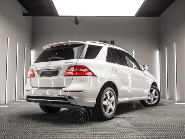 MERCEDES Clase M ML 250 BlueTEC 4MATIC