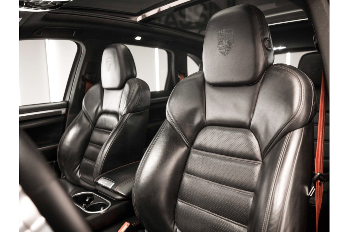 PORSCHE Cayenne S Diesel 2