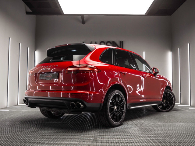PORSCHE Cayenne S Diesel