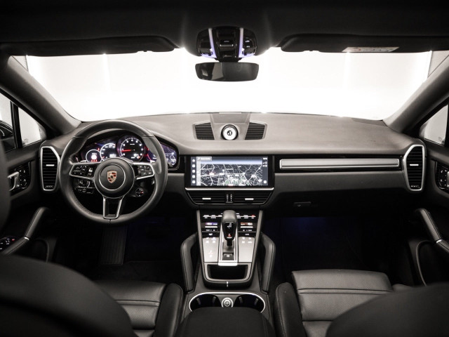 PORSCHE Cayenne Coupe Platinum Edition