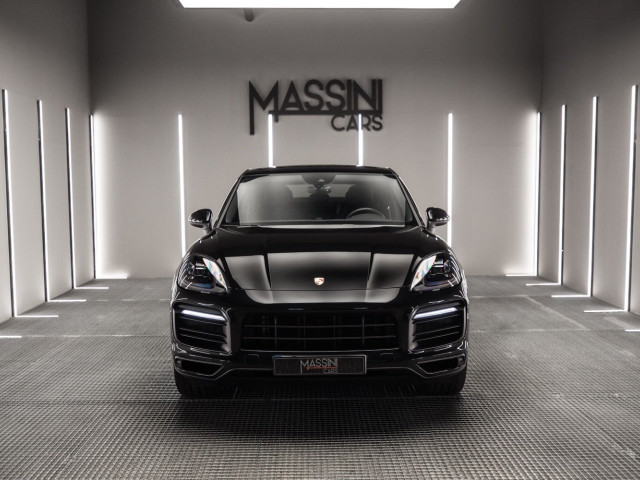 PORSCHE Cayenne Coupe Platinum Edition