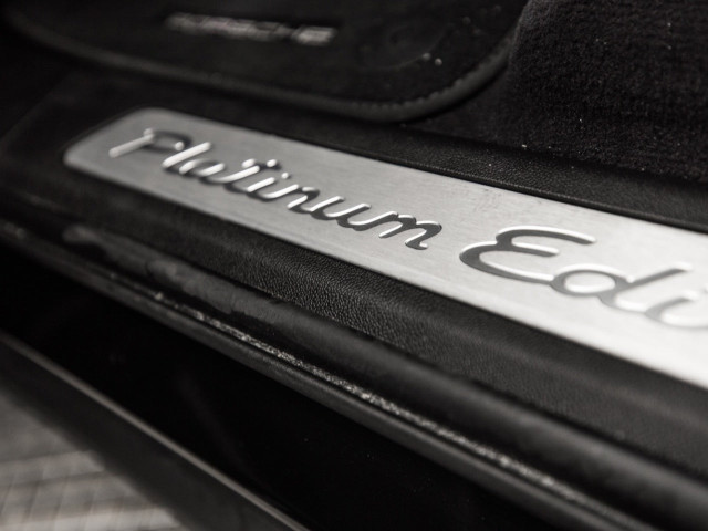 PORSCHE Cayenne Coupe Platinum Edition