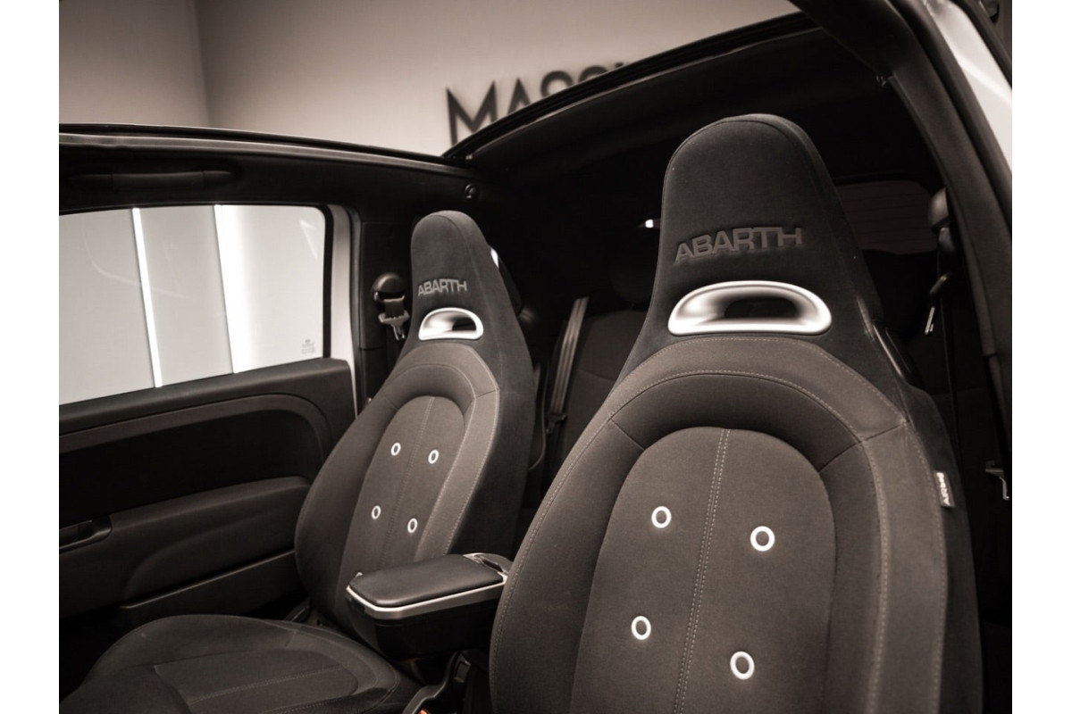 ABARTH 500C 1.4 16v TJet... 2