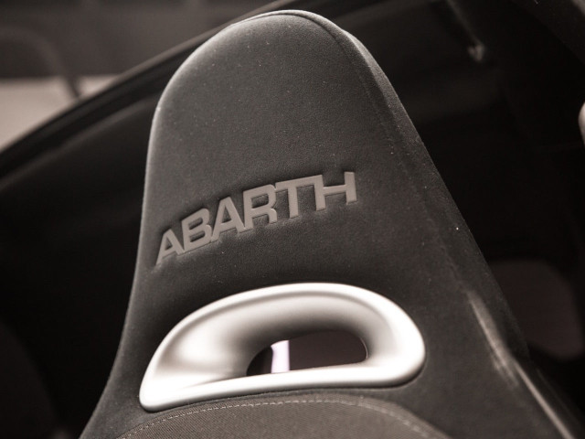 ABARTH 500C 1.4 16v TJet 595 118kW 160CV Pista E6