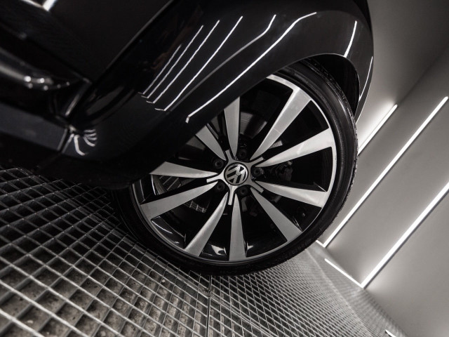 VOLKSWAGEN Beetle Cabrio 1.4 TSI 160cv DSG Design