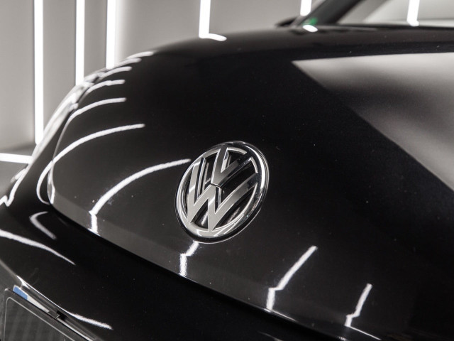 VOLKSWAGEN Beetle Cabrio 1.4 TSI 160cv DSG Design