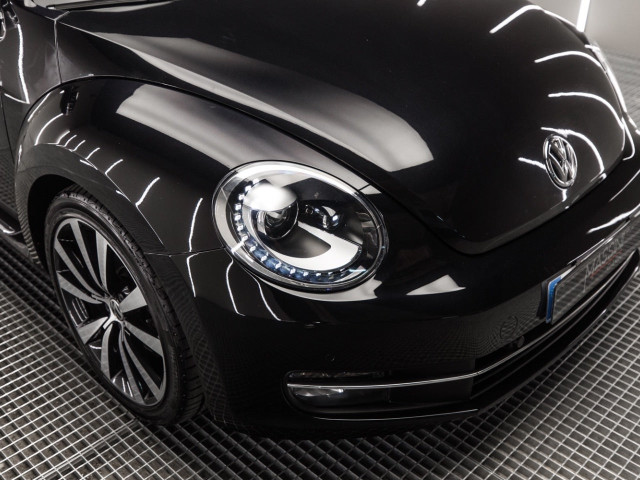 VOLKSWAGEN Beetle Cabrio 1.4 TSI 160cv DSG Design