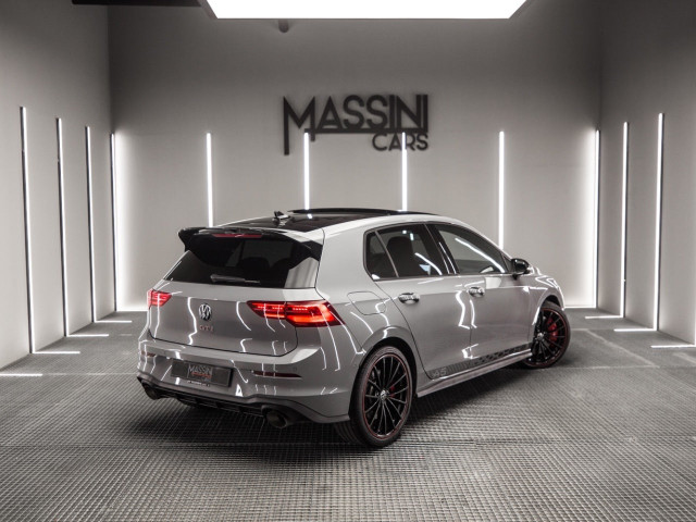 VOLKSWAGEN Golf GTI Clubsport 2.0 TSI 221kW 300CV DSG