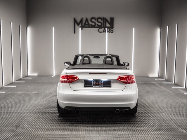AUDI A3 Cabrio 2.0 TDI DPF Ambition