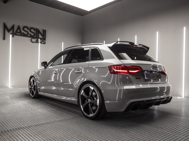 AUDI A3 2.5 TFSI RS3 S tronic quattro Sportback