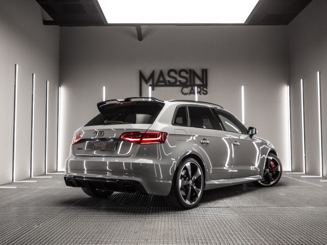 AUDI A3 2.5 TFSI RS3 S tronic quattro Sportback