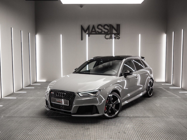AUDI A3 2.5 TFSI RS3 S tronic quattro Sportback