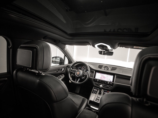 PORSCHE Macan GTS