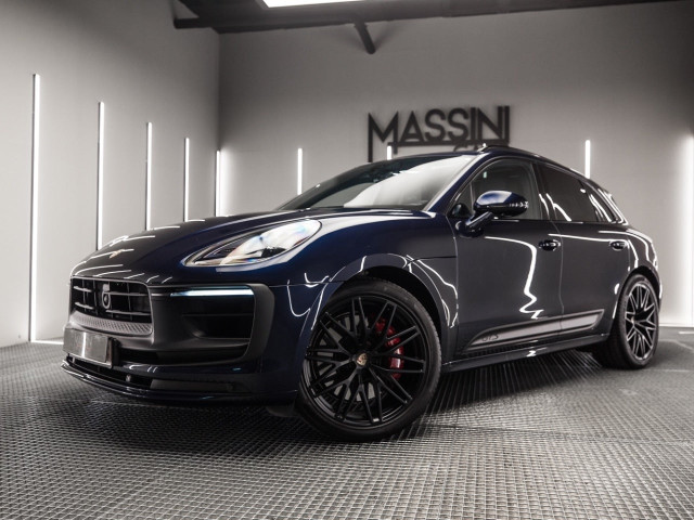 PORSCHE Macan GTS