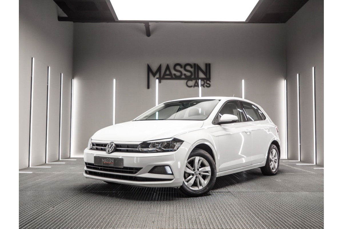 VOLKSWAGEN Polo Advance 1.0...