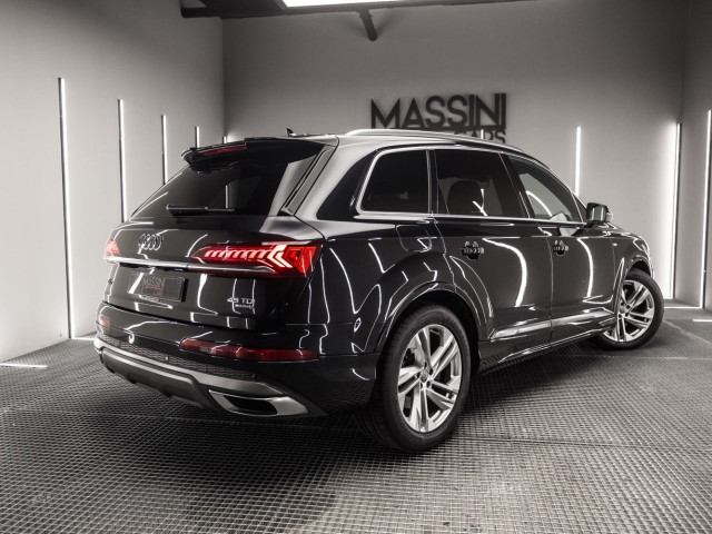AUDI Q7 S line 45 TDI 170kW 232CV quat. tip.