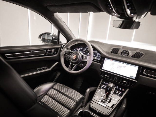 PORSCHE Cayenne Coupe EHybrid