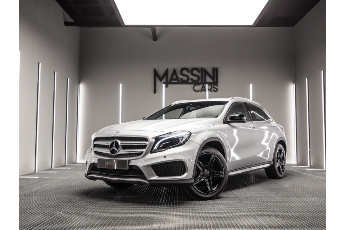 MERCEDES Clase GLA 200 d...