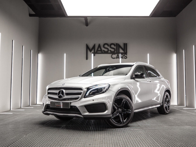 MERCEDES Clase GLA 200 d AMG Line