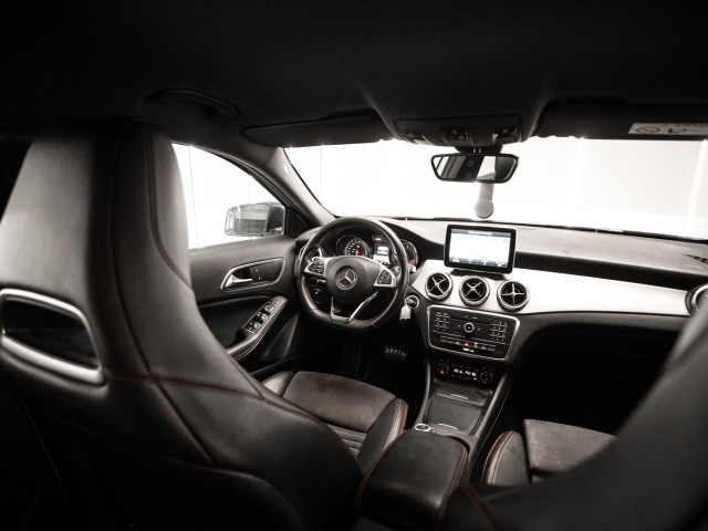 MERCEDES Clase GLA 200 d AMG Line