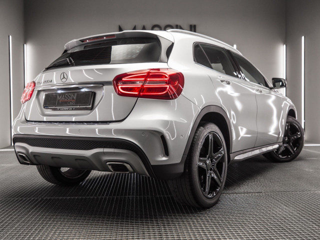 MERCEDES Clase GLA 200 d AMG Line