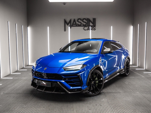 LAMBORGHINI URUS CARBONO