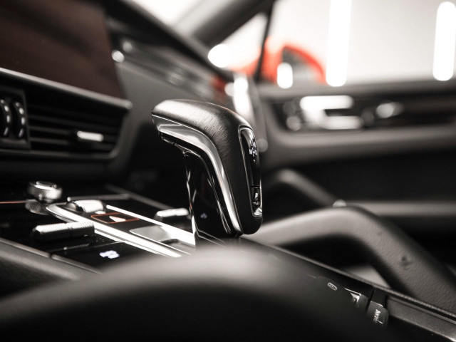 PORSCHE Cayenne Coupe EHybrid